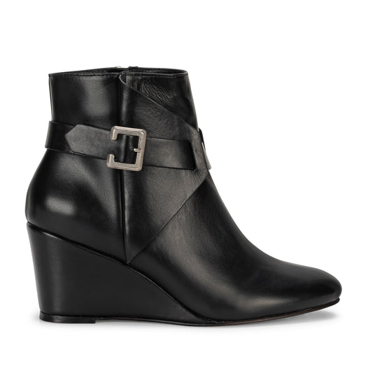 Whisper | Black